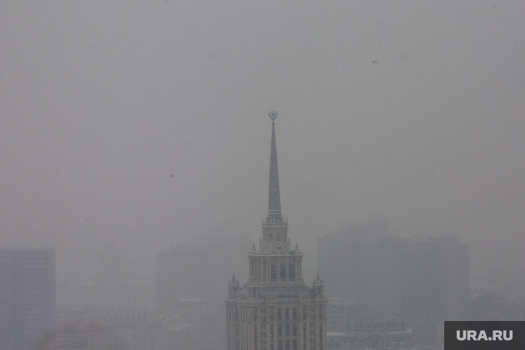 Россия страна возможностей. Мой первый бизнес, высотка, смог, город москва, туман