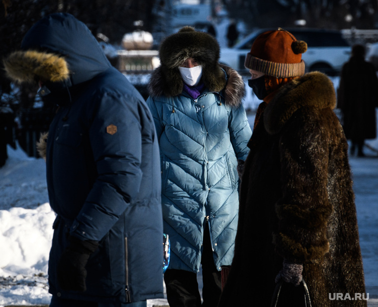 Виды Екатеринбурга, зима, теплая одежда, мороз, холод
