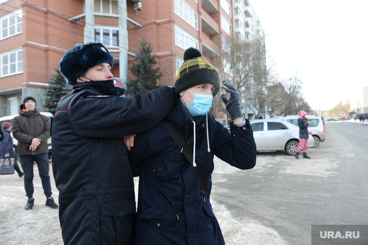 Несанкционированная акция в поддержку оппозиционера. Челябинск , митинг, полиция, задержание, омон, несогласованная акция