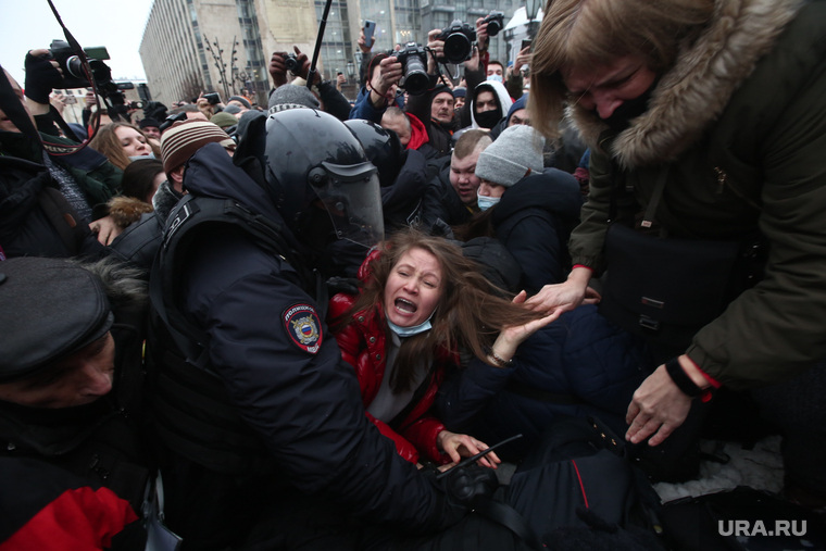 Несанкционированный митинг оппозиции в поддержку Алексея Навального. Москва, арест, задержание активистов, митинг, протест, несанкционированная акция, винтилово, омон, хапун, разгон демонстрации, драка с полицией, сопротивление полиции, сопротивление при аресте