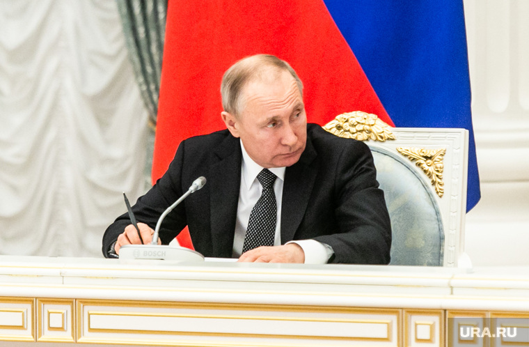 Встреча Владимира Путина с рабочей группой по внесению поправок в Конституцию РФ. Москва, путин владимир