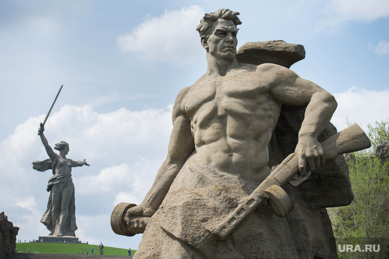 Мамаев курган. Волгоград, мамаев курган, скульптура стоять насмерть