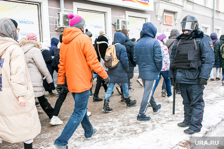 Несанкционированная акция в поддержку оппозиции. Тюмень, несанкционированная акция, несогласованная акция