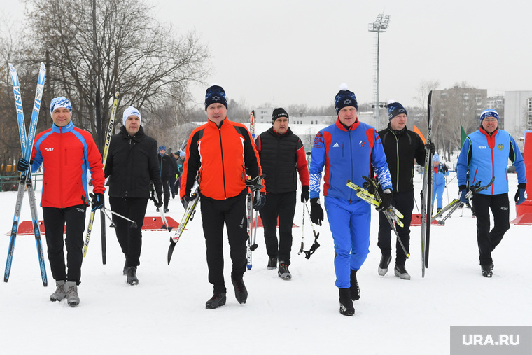 Алексей Орлов и другие участники VIP-забега приехали на базу перед стартом