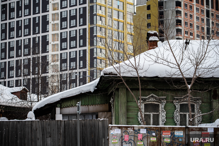 Улица Хользунова (Цыганский поселок). Екатеринбург, новострой, снос дома, ветхое жилье, спальный район, жилой фонд, ипотека, жилой комплекс, частный дом, переезд, город, новостройки, жк, частный сектор, урбанизация, жилой дом, застройка территории