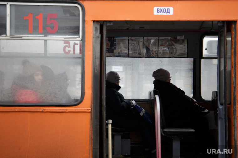 Виды Перми, общественный транспорт, пассажиры