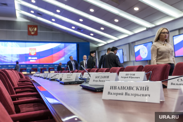 Первое заседание ЦИК в новом составе. Москва, зал заседаний цик