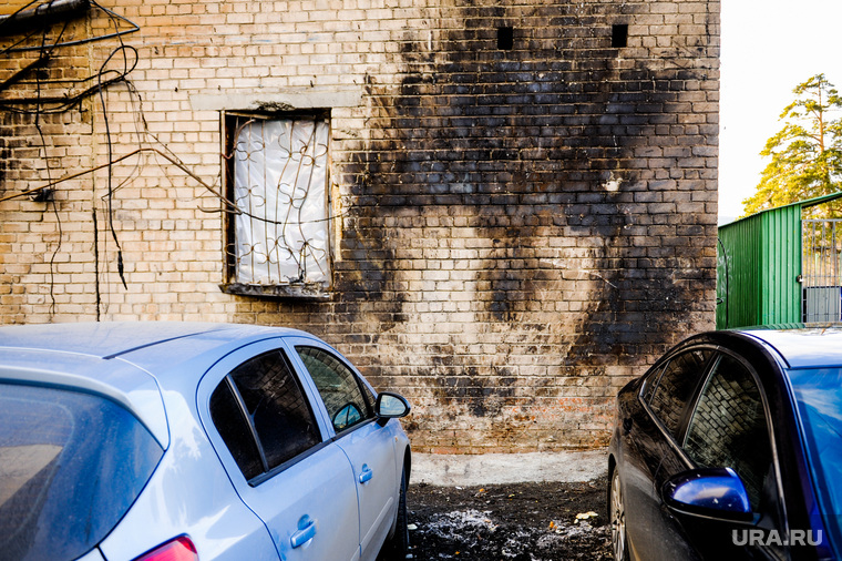 Устранение последствий взрыва кислородного оборудования ГКБ№2. Челябинск, место взрыва, след на стене, сажа