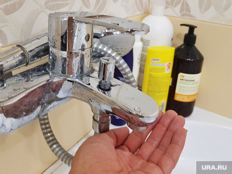 Отключение ХВС. Курган , нет воды, отключение воды, водоснабжение, водопроводный кран