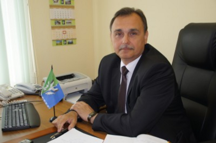 Сергей Петров занимает должность зама главы райцентра — села Мужи