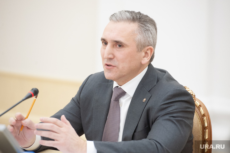 Пресс-кнференция губернатора тюменской области Александра Моора. Тюмень, моор александр
