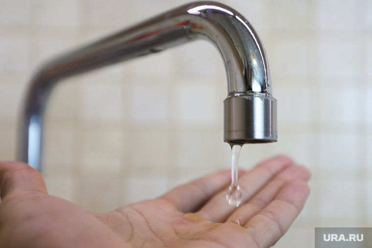 Клипарт на тему отключения воды. Курган, вода, нет воды, отключение воды, кран с водой, водоснабжение, холодная вода, хвс, вода в банке