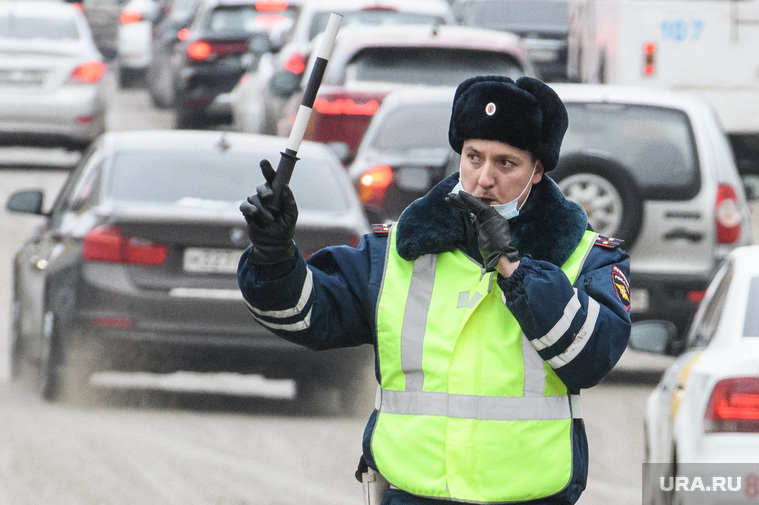 Виды Екатеринбурга, регулировщик дорожного движения, гибдд, дпс, дорожно-патрульная служба