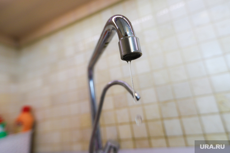 Клипарт на тему отключения воды. Курган, вода, нет воды, отключение воды, кран с водой, водоснабжение, холодная вода, хвс, вода в банке