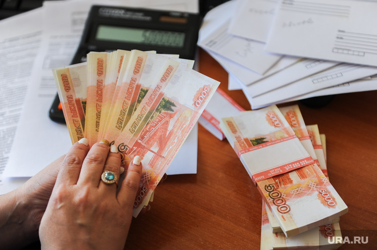 С 8 апреля пособия по безработице в РФ будут платить по-новому