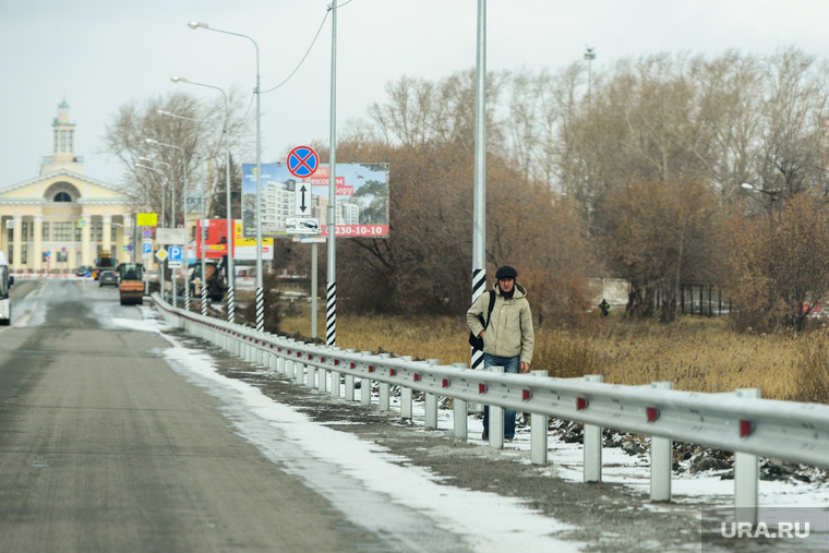 Обзор гостевого маршрута к приезду Путина. Челябинск, пешеход, ограждение, аэропорт челябинск