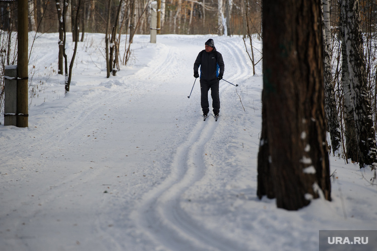 Лыжная база Ивана Алыпова "Skiclub" в ЦПКиО им. Маяковского. Екатеринбург, хобби, спорт, катание на лыжах, беговые лыжи