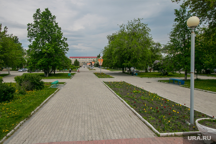 Виды города. Шадринск
, пешеходная зона, сквер победы, город шадринск