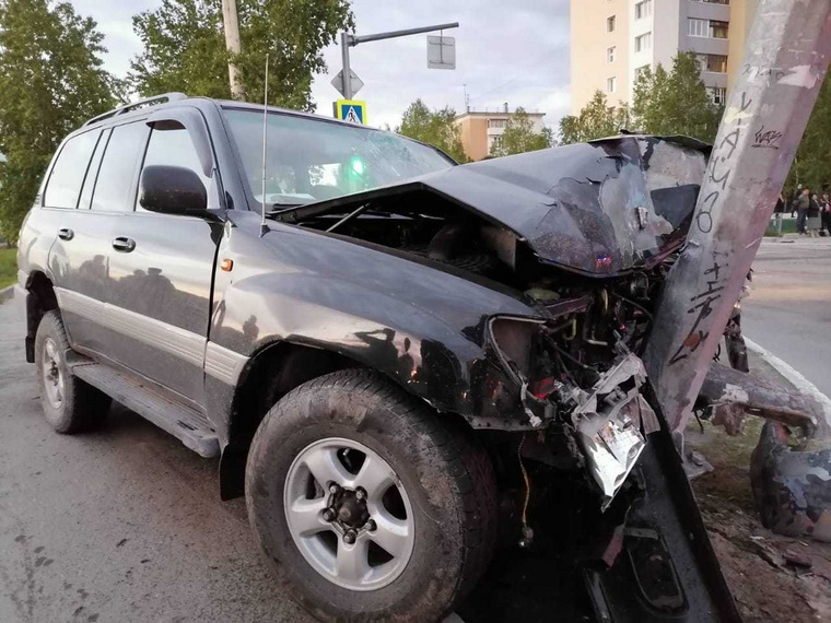 Водитель одного из автомобилей скончался в больнице