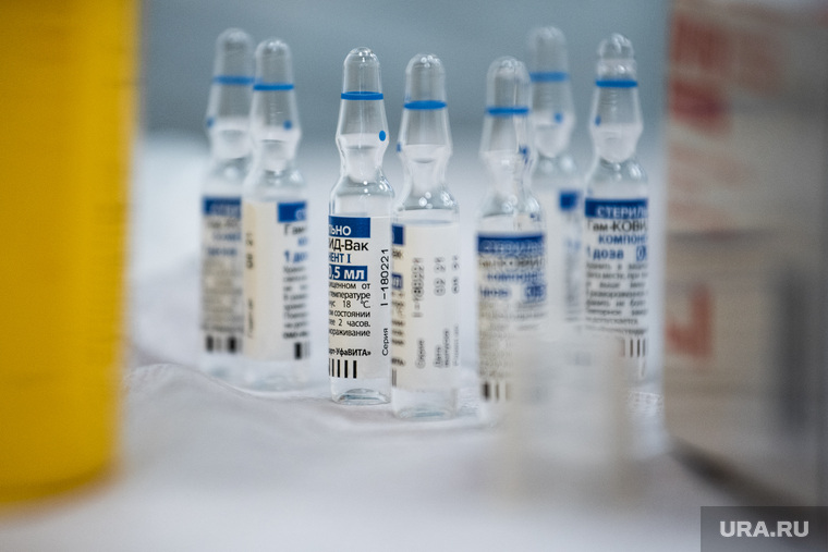 Первый в Свердловской области пункт вакцинации против COVID-19 на территории торгового центра. Екатеринбург, прививка, вакцина, вакцинация, covid19, коронавирус, вакцина от коронавируса, гам-ковид-вак, прививка от ковид
