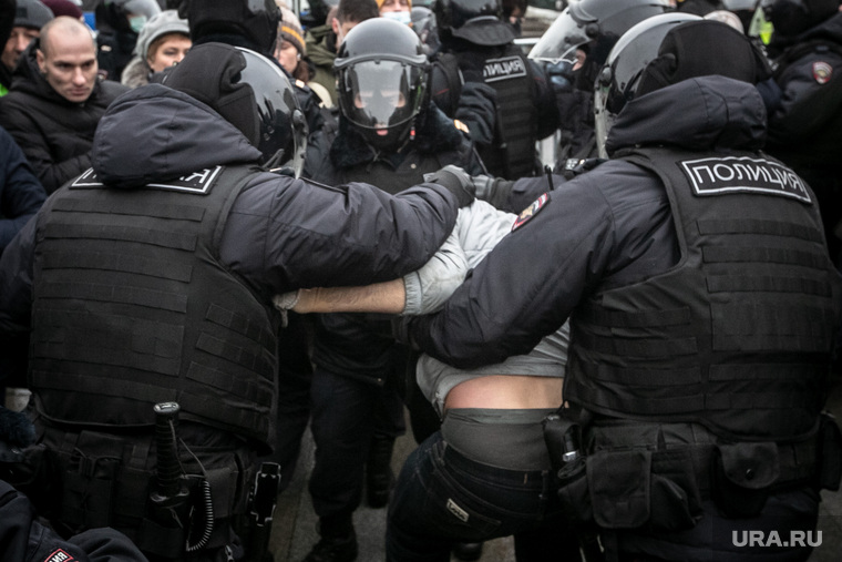 Несанкционированный митинг оппозиции в поддержку Алексея Навального. Москва, арест, задержание активистов, митинг, протест, несанкционированная акция, винтилово, омон, хапун, разгон демонстрации, драка с полицией, сопротивление при аресте