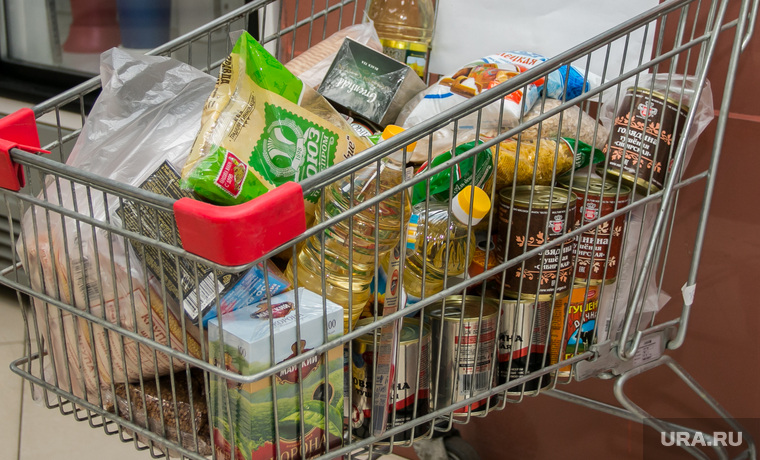 Разное. Курган, тележка с продуктами, продукты питания, благотворительная тележка, продуктовый набор