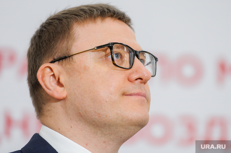 Алексей Текслер и Игорь Чалик на мероприятии, посвященном завершению работ по реконструкции терминала международных воздушных линий международного аэропорта Челябинск им. И. В. Курчатова. Челябинск, портрет