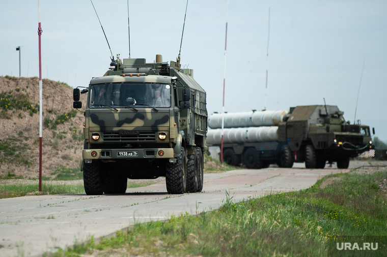 Учения зенитно-ракетной бригады. Республика Хакасия, Абакан , военная техника, зрк, зенитно-ракетный комплекс, ЗРК с-400