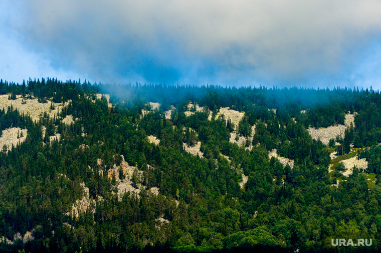 Национальный парк «Зигальга» и «Зюраткуль». Поселок Тюлюк. Челябинская область, облака, небо, заповедник, природа, зигальга, горы, курумник, национальный парк зигальга, хребет зигальга