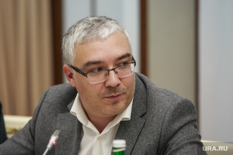 Пресс-конференция в АП "Лидеры России" с участием Сергея Кириенко. Москва, песков дмитрий
