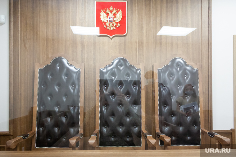 Новое здание суда. Тюмень, зал суда, суд, зал судебного заседания