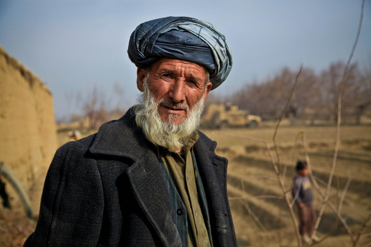 Многие жители Афганистана хотят покинуть страну
