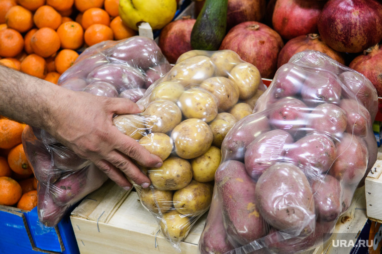 Комбинат "Ямальские олени" и Центральный рынок Салехарда, овощи, продукты, картофель, картошка, упаковка продуктов