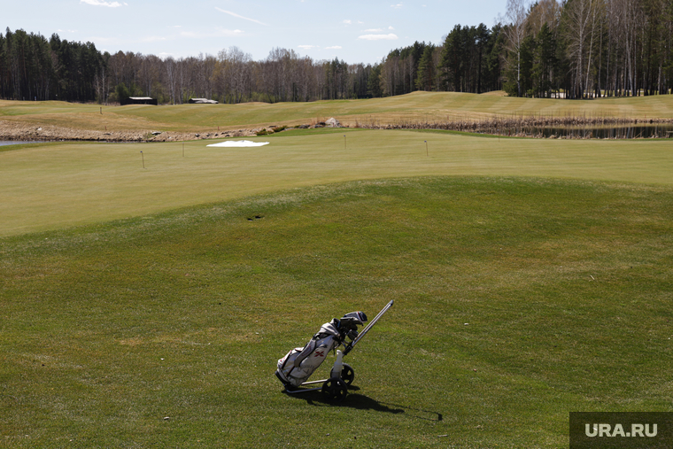 Pine Greek Golf Resort. Кашино, гольф, pine creek golf club, поле для гольфа, гольф-клуб