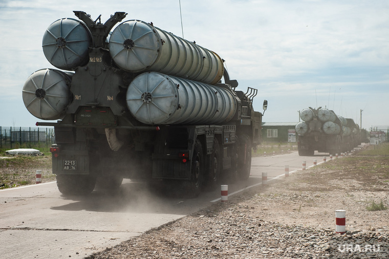 Учения зенитно-ракетной бригады. Республика Хакасия, Абакан , военная техника, зрк, зенитно-ракетный комплекс, ЗРК с-400