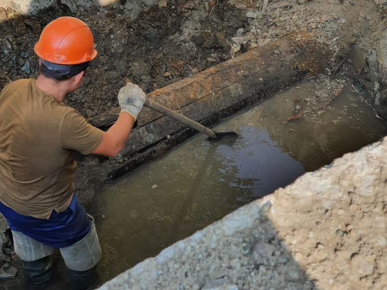 Возраст трубы совпадает со строительством первых городских сетей водоснабжения