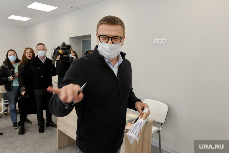 Алексей Текслер осмотрел работы по благоустройству общественных пространств. Челябинск , текслер алексей