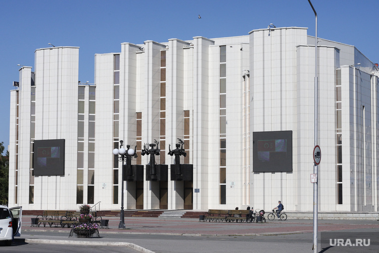 Избирательная комиссия не нашла нарушений на концерте Владимира Маркина в курганской филармонии перед выборами
