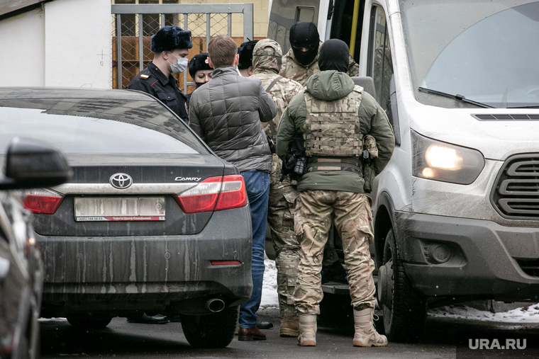 Клипарт "Полиция, доставка подследственного". Москва, полицейский, фсб, полиция, спецназ