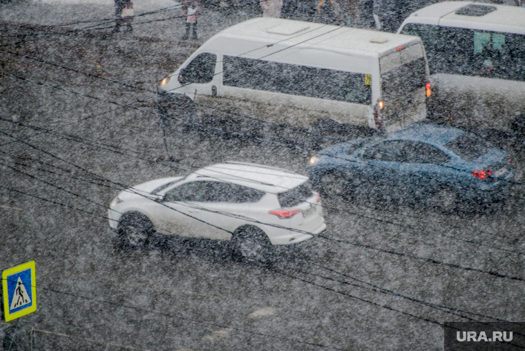 Снегопад. Челябинск, снег, погода, автомобиль, снегопад, климат, автотранспорт
