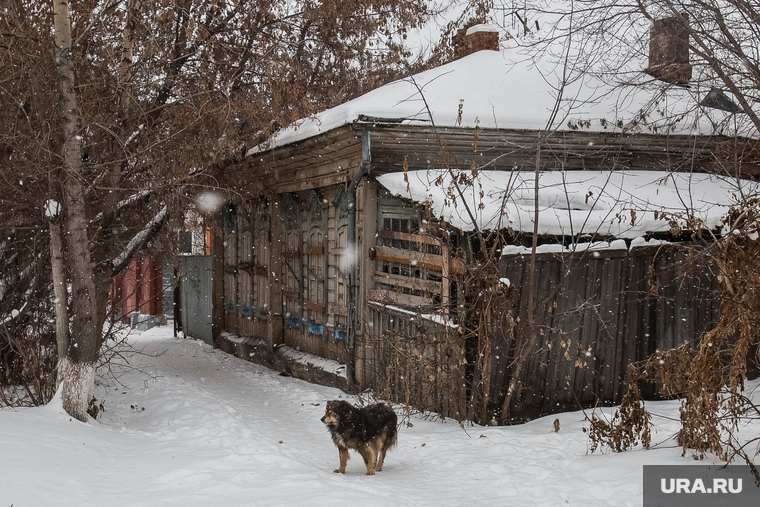 Ишим, деревянный дом, зима, деревня, снегопад