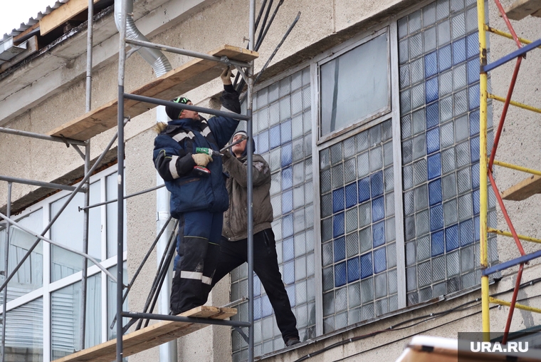 Реконструкция городских рынков. Курган , фасад здания, центральный рынок, ремонт, реконструкция