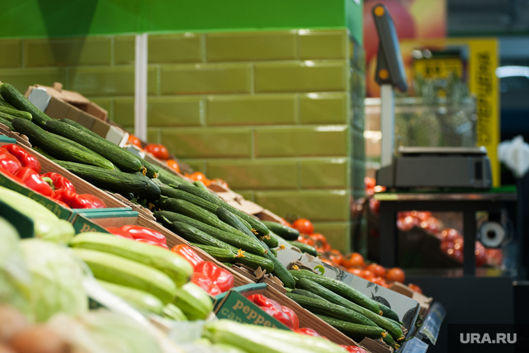 Открытие супермаркета «Перекресток». Екатеринбург, продуктовый магазин, овощи фрукты