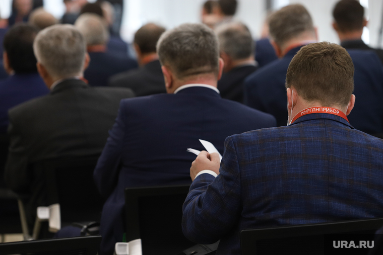 Научно-технический совет корпорации "Тактически-ракетное вооружение". Курган, депутат, чиновники, заседание, собрание