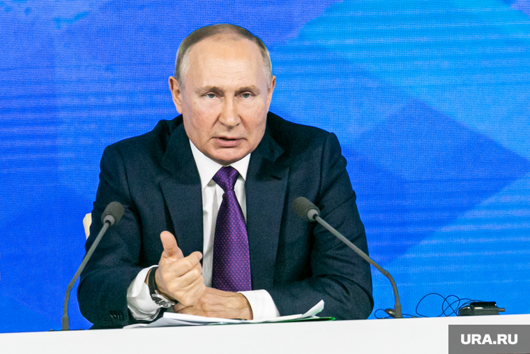 Семнадцатая ежегодная пресс-конференция президента РФ. Москва, портрет, путин владимир