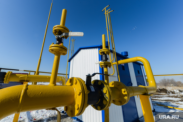 Ввод в эксплуатацию газопровода в деревнях Пашнино-1 и Пашнино-2 Красноармейского района Челябинской области, вентиль, газопровод, газовая труба, газовый кран, наземная прокладка