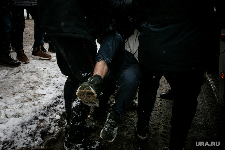 Несанкционированная акция в поддержку оппозиционера. Москва, силовики, протестующие, митинг, росгвардия, протест, навальнинг, винтилово, омон, хапун, задержание актививстов