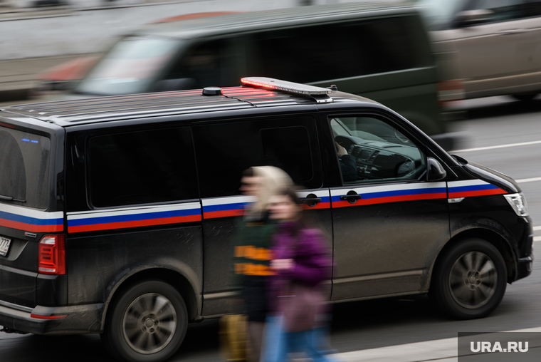 Виды Москвы, фсб, машина с мигалкой, силовики, триколор, силовые структуры, служебная машина