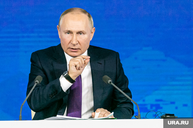 Семнадцатая ежегодная пресс-конференция президента РФ. Москва, портрет, путин владимир