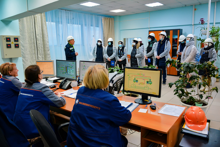 Девятиклассники побывали на одной из котельных «Ямалкоммунэнерго»